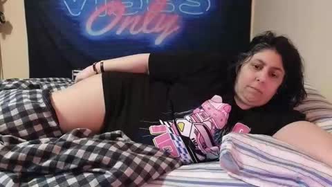  Dragon Queen. Be my Dragon --  and  online show from December 18, 3:23 am