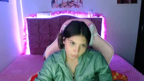 jennal_010 online show from December 17, 1:50 am