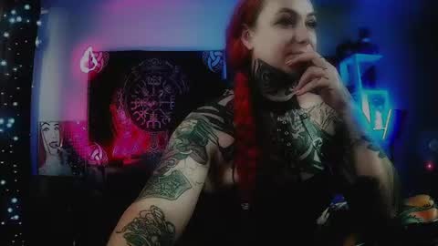 Mrs. Jenna online show from June 24, 1:04 am
