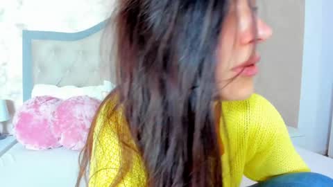 JennaMyers online show from April 6, 7:04 pm