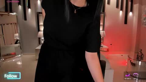 Jenna Olson  online show from March 4, 9:04 am