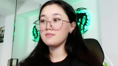 JENNA online show from December 4, 1:31 pm