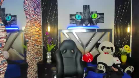 jennfer_winsonn online show from February 23, 12:57 pm