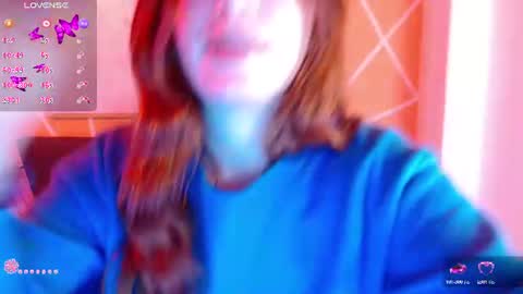 Snapshot of jenni_arango chatting on June 26, 1:48 pm Jenny online show from June 26, 1:48 pm