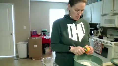 Snapshot of jennibean6996 chatting on December 5, 4:12 pm Jennibean6996 online show from December 5, 4:12 pm