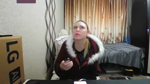 JenniDeep online show from December 2, 9:36 am