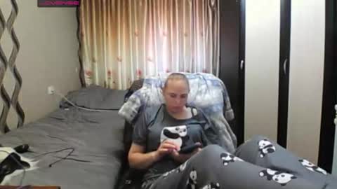 Snapshot of jennideep chatting on April 27, 1:47 am JenniDeep online show from April 27, 1:47 am