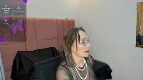 Jennie online show from April 15, 12:34 pm