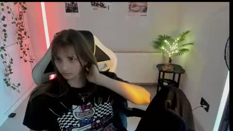 Karla online show from July 10, 3:58 pm