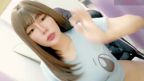 jennie online show from February 3, 4:32 am