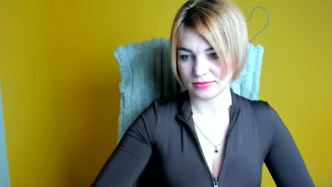 Snapshot of jennifer_cuttie chatting on April 30, 11:49 am Jennifer online show from April 30, 11:49 am