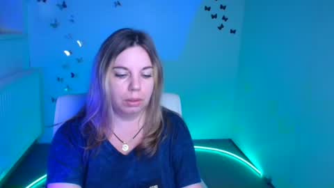 Jennifer online show from September 27, 5:45 am