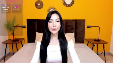 Snapshot of jennifer_munoz chatting on September 10, 1:27 am Jennifer online show from September 10, 1:27 am
