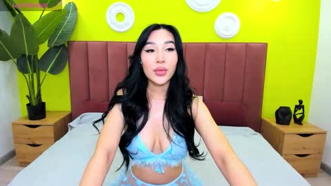 Snapshot of jennifer_munoz chatting on October 14, 1:28 am Jennifer online show from October 14, 1:28 am