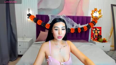 Jennifer online show from November 1, 7:10 am