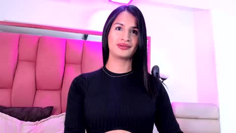 Snapshot of jennifer_t chatting on February 11, 9:56 pm jennifer_t online show from February 11, 9:56 pm