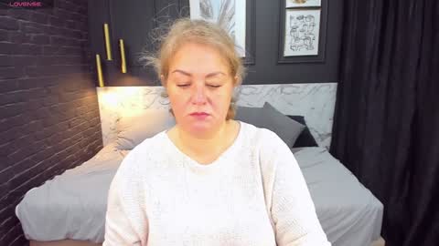 Jennifer online show from January 18, 1:08 pm