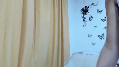 jenniferloveyou online show from September 9, 4:28 pm