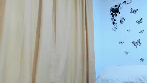 jenniferloveyou online show from September 17, 9:38 pm