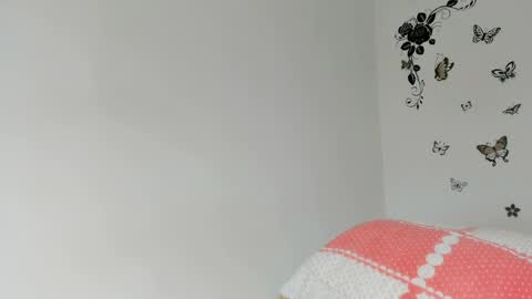 jenniferloveyou online show from April 14, 4:46 pm