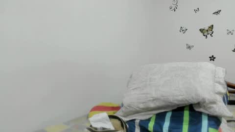 Snapshot of jenniferloveyou chatting on May 2, 11:59 am jenniferloveyou online show from May 2, 11:59 am