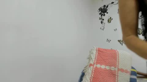 Snapshot of jenniferloveyou chatting on May 20, 4:57 pm jenniferloveyou online show from May 20, 4:57 pm