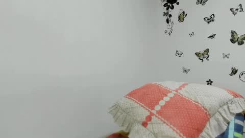 Snapshot of jenniferloveyou chatting on May 22, 11:21 pm jenniferloveyou online show from May 22, 11:21 pm