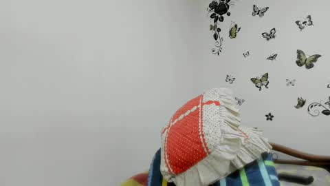 Snapshot of jenniferloveyou chatting on May 25, 10:16 pm jenniferloveyou online show from May 25, 10:16 pm