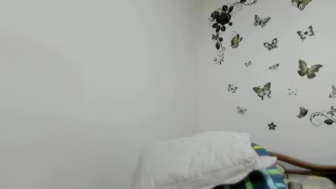 Snapshot of jenniferloveyou chatting on June 2, 5:04 pm jenniferloveyou online show from June 2, 5:04 pm