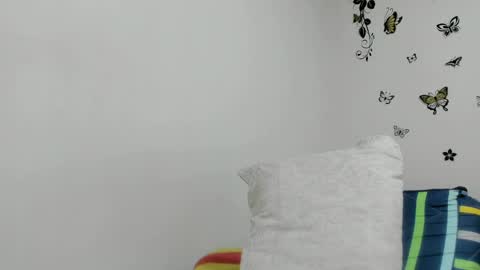 Snapshot of jenniferloveyou chatting on June 9, 1:39 am jenniferloveyou online show from June 9, 1:39 am
