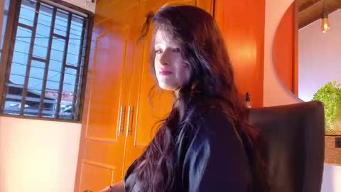 Snapshot of jennifervega1 chatting on April 22, 10:55 pm Jennifer vega online show from April 22, 10:55 pm
