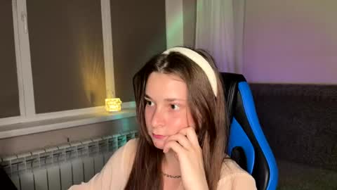 Snapshot of jennisexygirl chatting on June 30, 10:11 pm Jenni online show from June 30, 10:11 pm