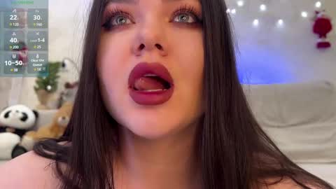 Mila online show from January 3, 1:58 pm