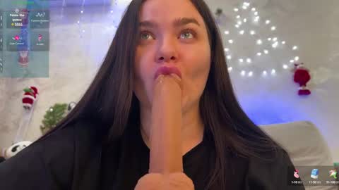 Mila online show from January 4, 5:47 pm