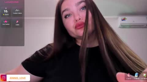 Mila online show from September 21, 5:58 pm