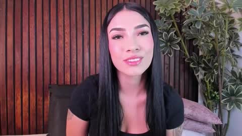     online show from November 30, 1:15 pm