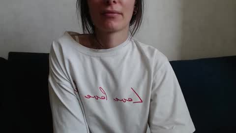 Snapshot of jennnamaaya chatting on October 16, 8:15 am Jenny online show from October 16, 8:15 am