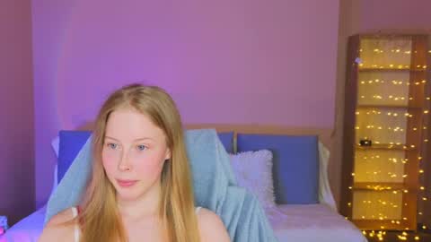 Snapshot of jenny_angelok chatting on July 2, 3:07 pm Next broadcast on December 05 subject to change online show from July 2, 3:07 pm
