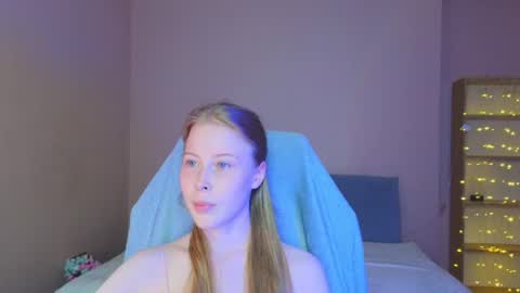 Snapshot of jenny_angelok chatting on July 27, 2:46 pm Next broadcast on December 05 subject to change online show from July 27, 2:46 pm