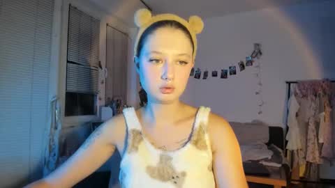 Snapshot of jenny_cox_love chatting on November 2, 7:27 pm Jennifer Jenny Darling   online show from November 2, 7:27 pm