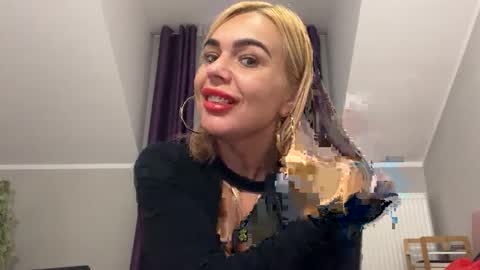 Jenny online show from December 20, 9:11 am