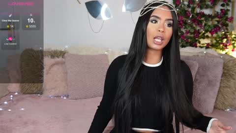 Snapshot of jenny_roberts96 chatting on January 18, 8:09 pm Jenny Roberts online show from January 18, 8:09 pm