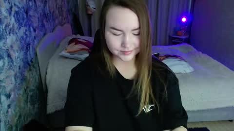 Jenny online show from December 4, 8:01 am