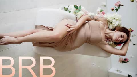 Snapshot of jennydens chatting on September 28, 2:55 pm Jenny NO Nude online show from September 28, 2:55 pm