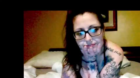 Snapshot of jennyonfire69 chatting on March 26, 8:20 am JennyOnFire online show from March 26, 8:20 am