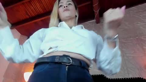  Jenny  online show from November 15, 11:29 am