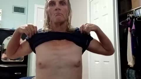 jennywomacks online show from July 14, 12:46 am
