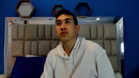 Matias Jeong  online show from November 27, 12:07 pm