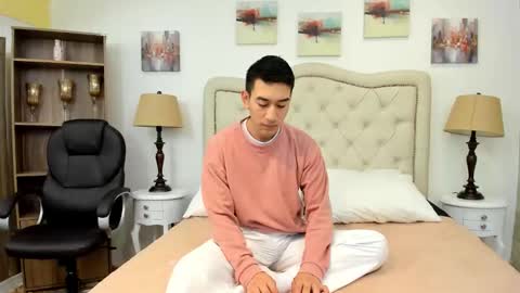 Snapshot of jeong_matias chatting on February 13, 12:34 pm Matias Jeong online show from February 13, 12:34 pm