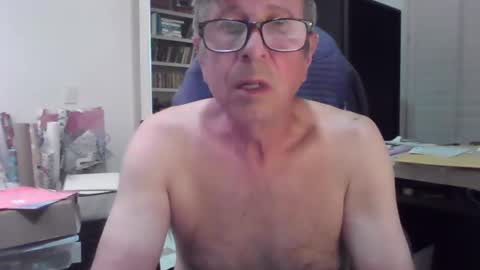 Snapshot of jep56 chatting on December 15, 7:42 pm jep56 online show from December 15, 7:42 pm